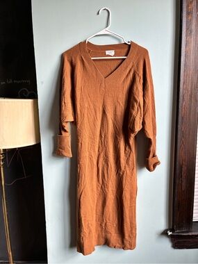 Club Monaco Rust V-Neck Midi Knit Dress